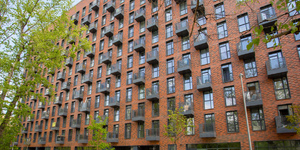 Кирпич полнотелый ЛСР Красный (фасад) rezidenczii-kompozitorov,-msk,-paveleczkaya-nab.,-8-(1)