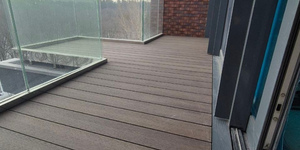 Террасная доска ДПК Bamberg Solid Brazilian Walnut (фотоотзыв, балкон) (4)