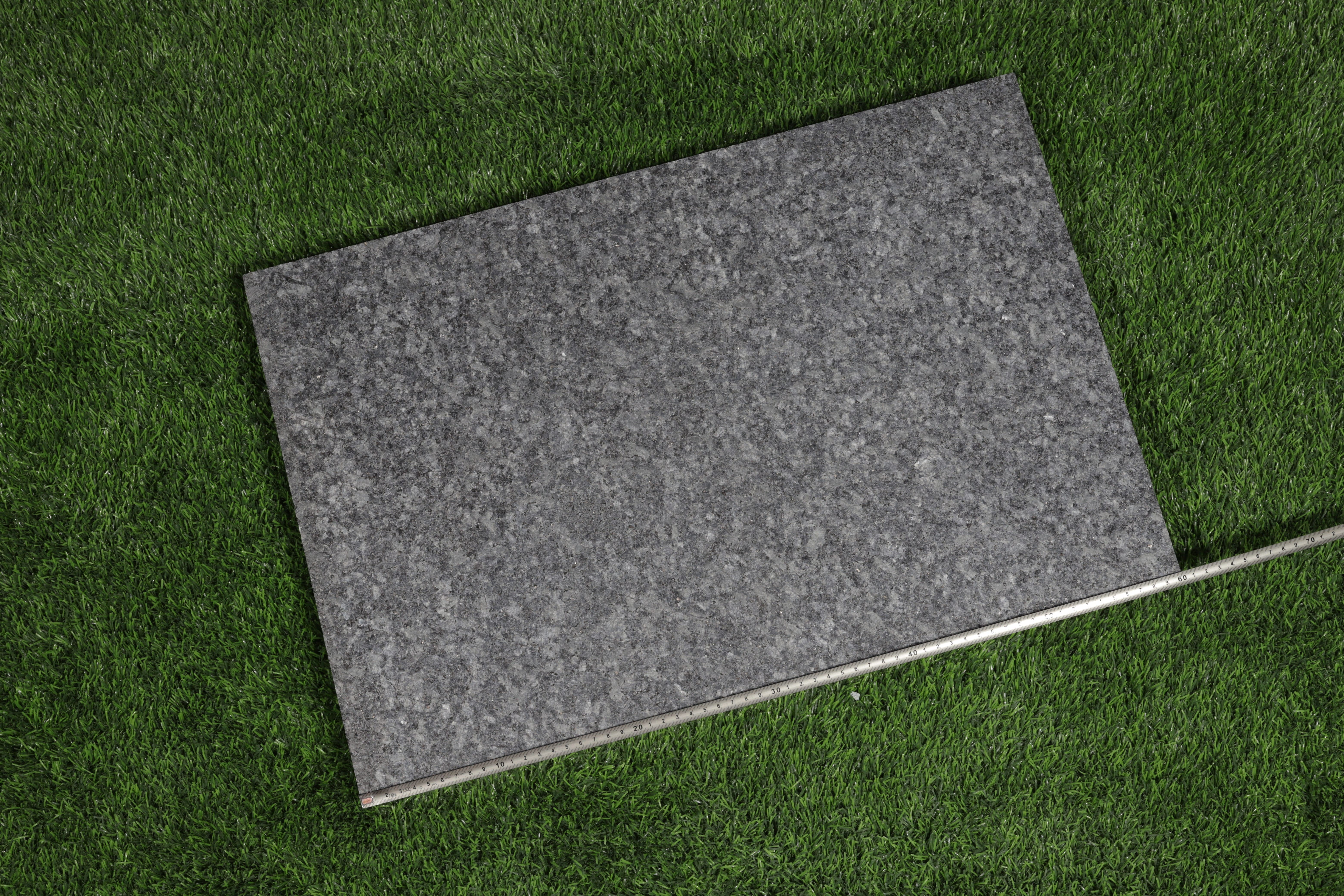 Гранитная плитка Black Pearl, Thermo 1