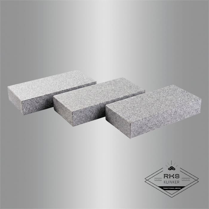 Гранитная брусчатка RKS SLATE Сильвер Пёрл, пиленая 200х100 мм в Саратове