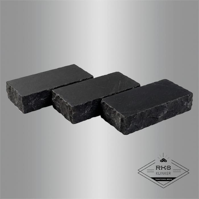 Брусчатка из известняка RKS Slate Belgian Black 200x100x40 мм в Саратове