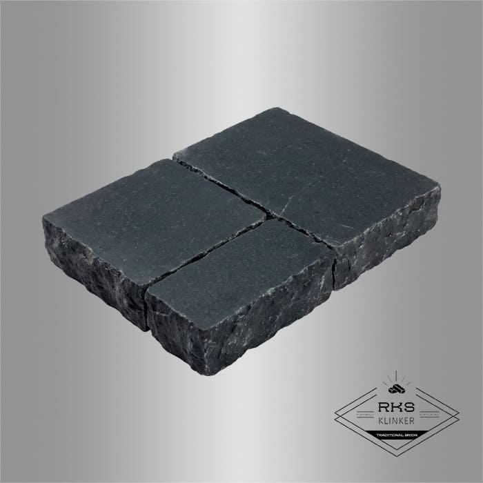 Брусчатка из известняка RKS Slate Belgian Black Ландхаус в Саратове