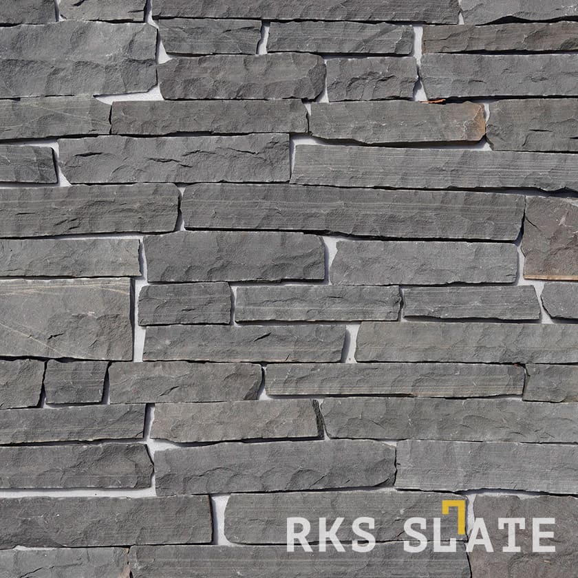 Фасадный облицовочный камень Sagar Black Sandstone Strips в Саратове