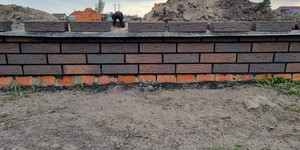 Кирпич клинкерный ЛСР Прага цоколь дома
